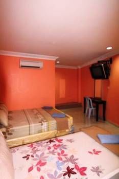 Sentosa Villa Hotel Кланг Экстерьер фото